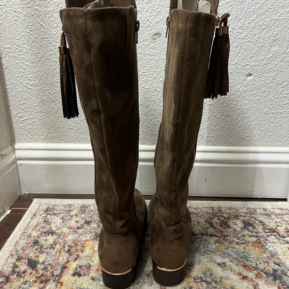 G.C Shoes Boots - Picture 2 of 8